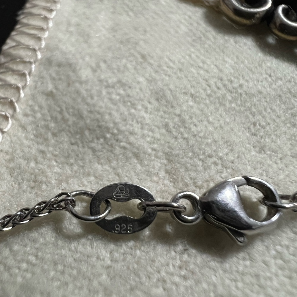 Retired James Avery 925 Silver Key of St Mary Pendant on James Avery Chain - Picture 9 of 11